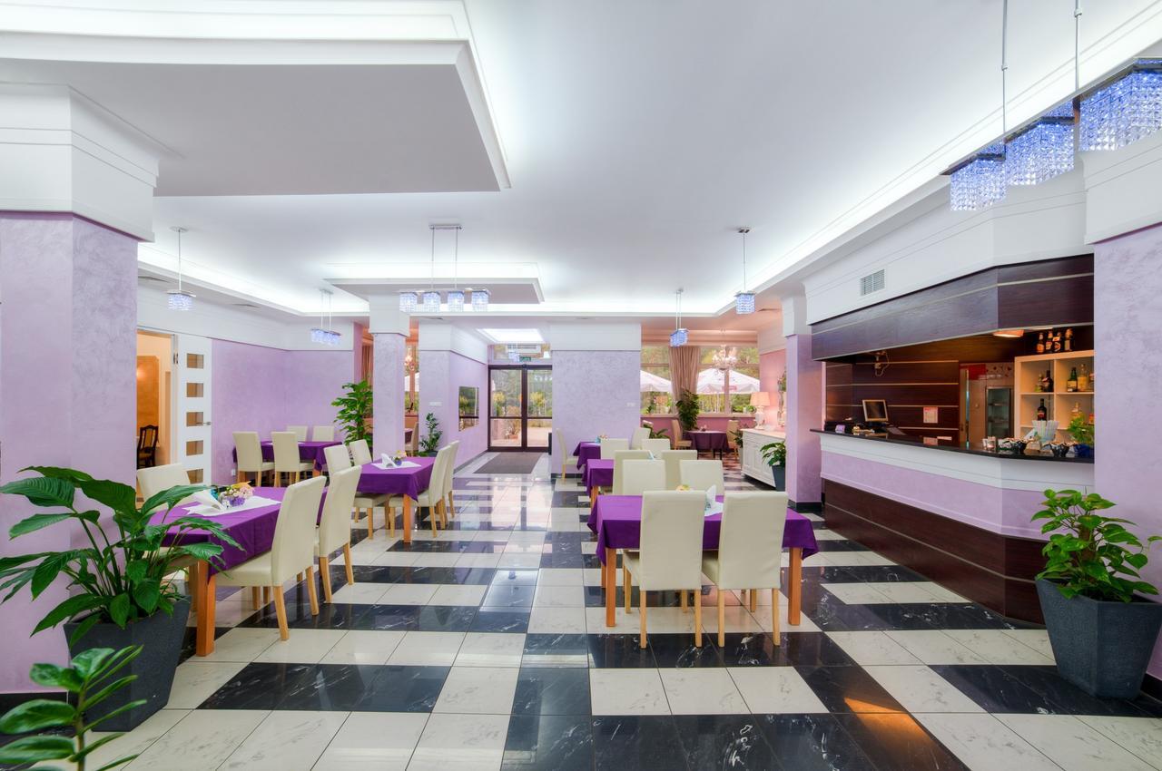 Imperium - Hotel Restauracja فيرليغ المظهر الخارجي الصورة