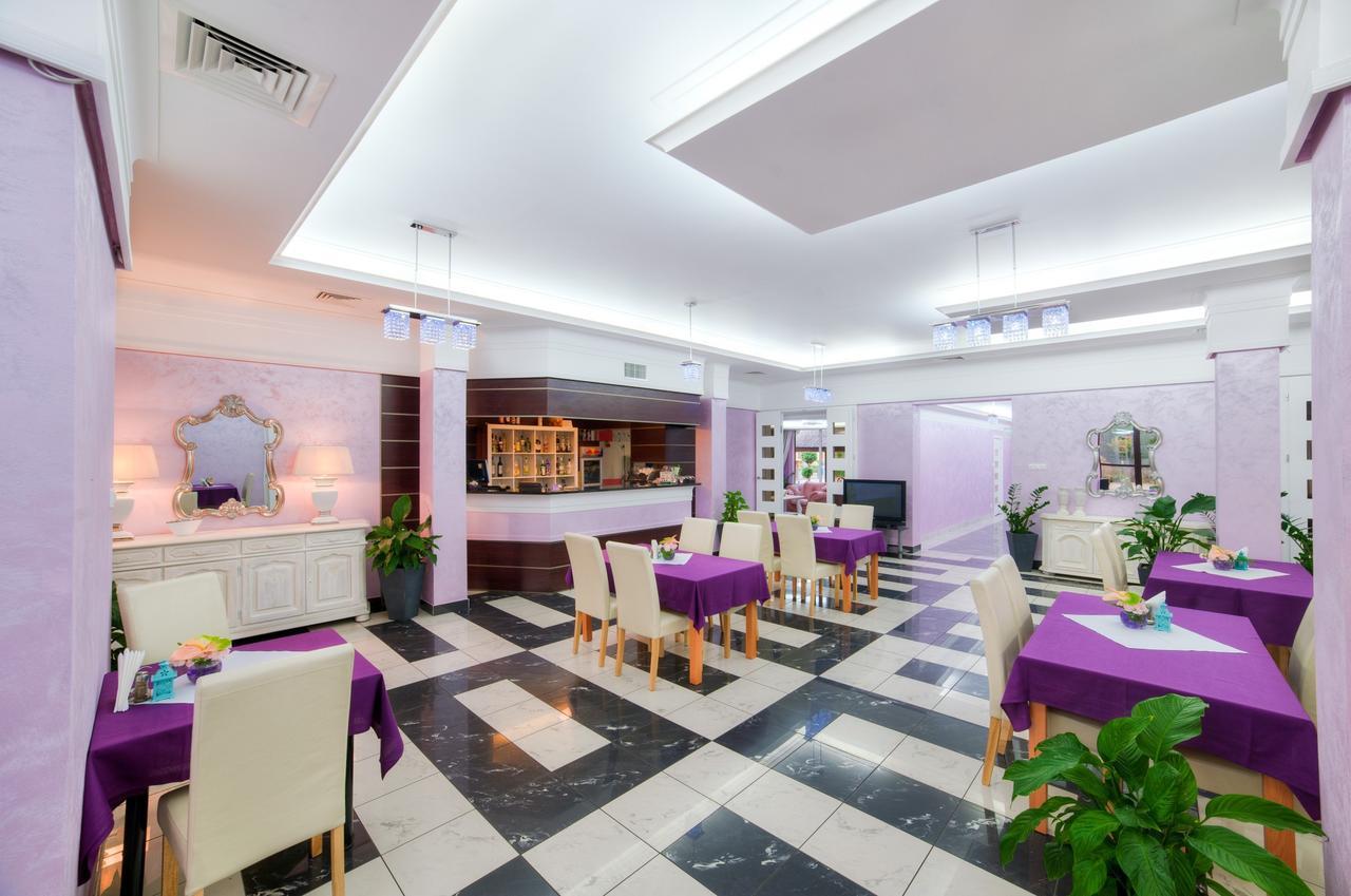 Imperium - Hotel Restauracja فيرليغ المظهر الخارجي الصورة