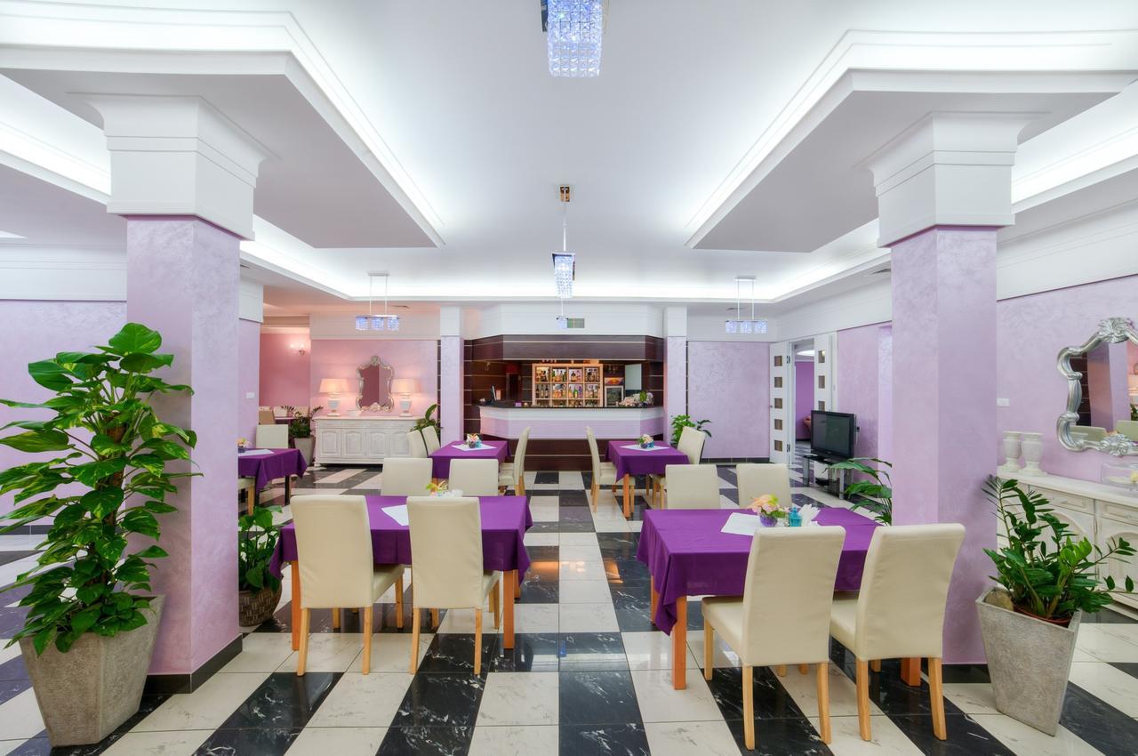 Imperium - Hotel Restauracja فيرليغ المظهر الخارجي الصورة